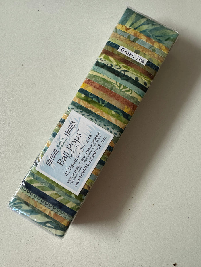 Hoffman Fabrics - Bali Pops Jelly Roll Strips - Green Tea