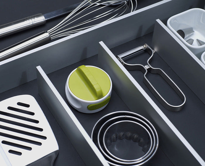 [hidden] [lifestyle] Can-Do Compact Can Opener - 20005 - Image 2