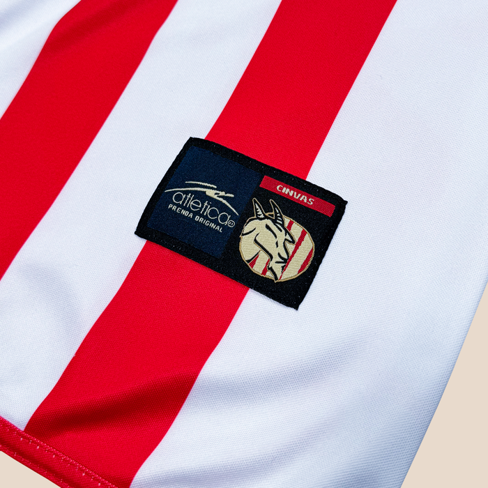Chivas 2001/02 Local