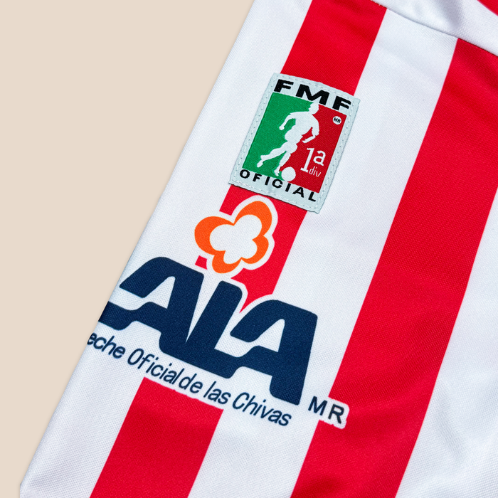 Chivas 2001/02 Local