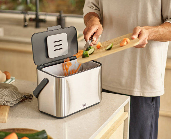 [half-width] Collect™ 4L Stainless-steel Food Waste Caddy Starter Set