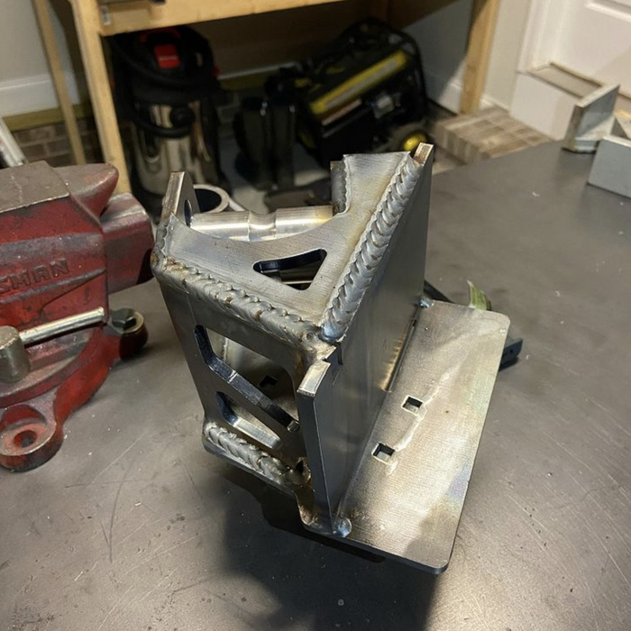 Frame Mounted 4 Link Brackets