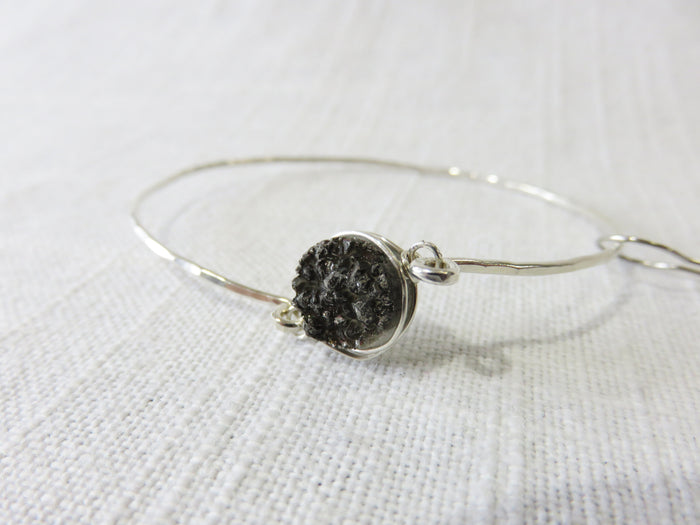 Lotus Silver Glimmer Bangles
