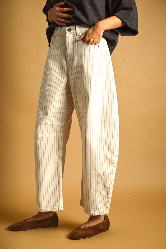 MIOU MUSE -  PINSTRIPED PATTERN BARREL PANTS