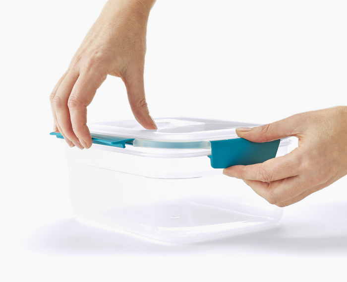 [half-width] Nest™ Lock 5-piece Multi-size Container Set - 81081 - Image 5