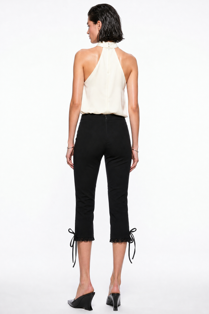 No Vacancy - Stretchy woven v-cut waistline capri pants w/ lace detail