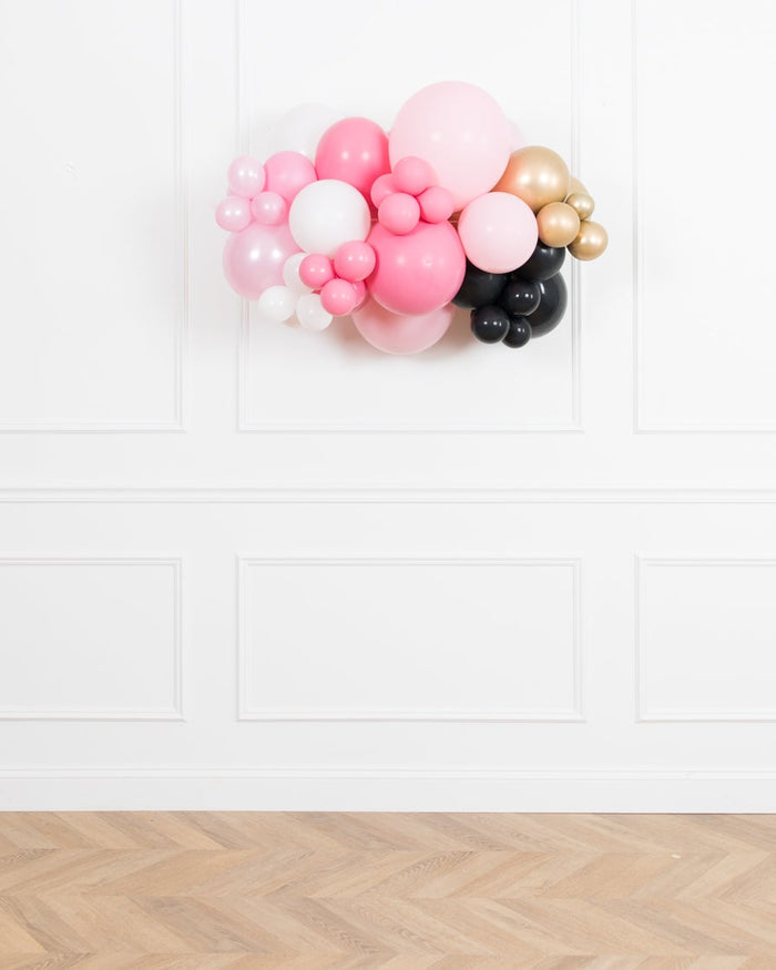 minnie-mouse-disney-party-decor-pink-gold-balloon-black-white-magical-cloud-floating