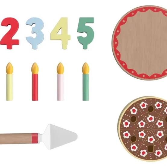 PLAYTIVE Birthday Cake Play Set