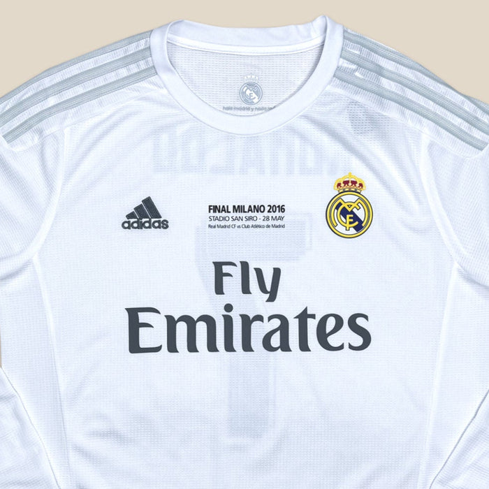 Real Madrid 2015/16 Local