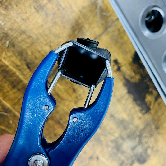 Rod End Boot/Seal Installation Tool