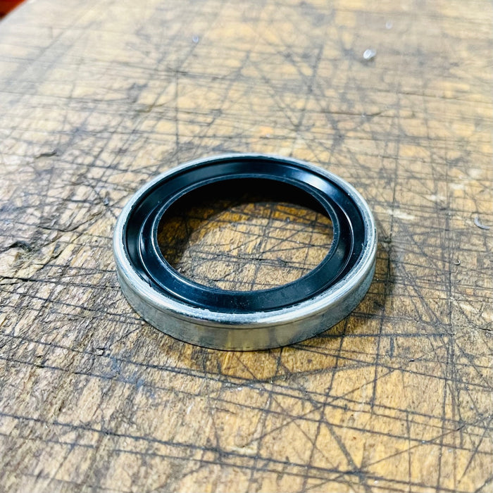 Spidertrax 40 Spline Axle Seal