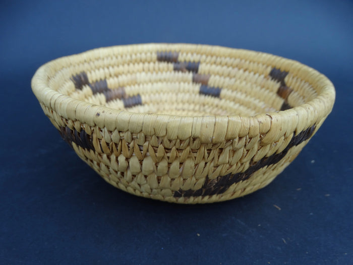 Step Pattern Tohono O’odham (Papago) Basket circa 1940s
