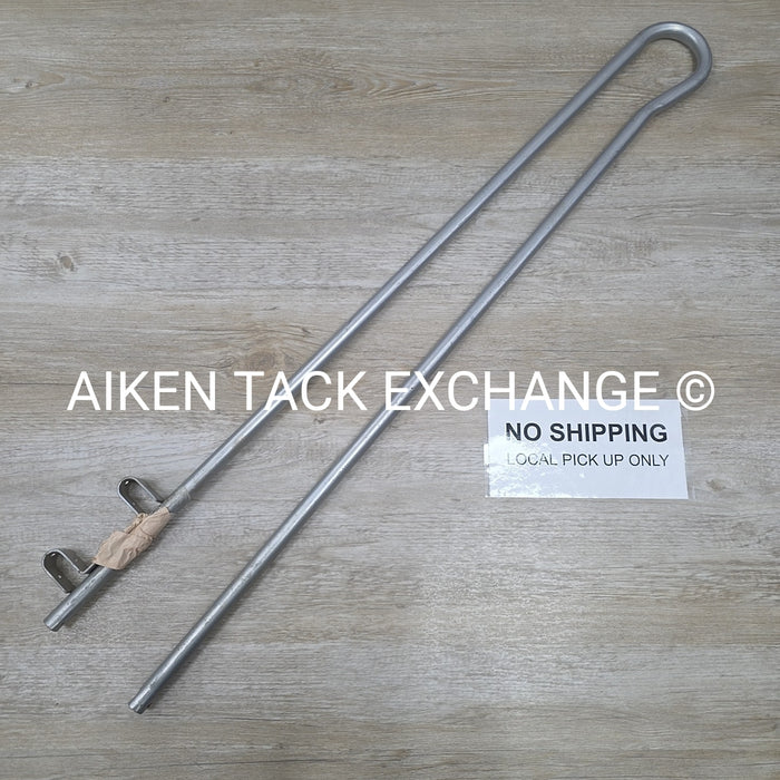 Swinging Metal Blanket Bar Rack with Wall Mounting Bracket
