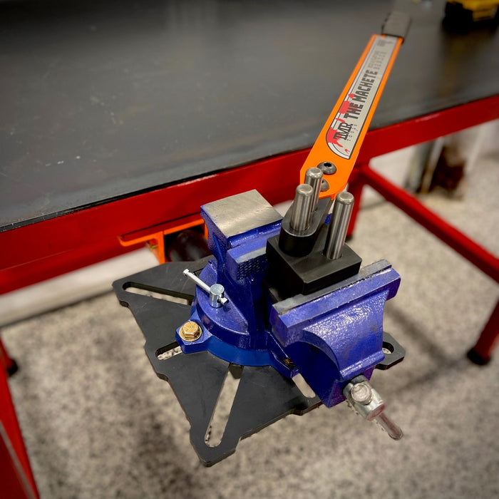 The Pitbull Receiver & Pivot Plate