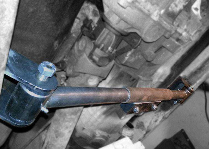 Universal Transmission/Transfer Case Crossmember Mount