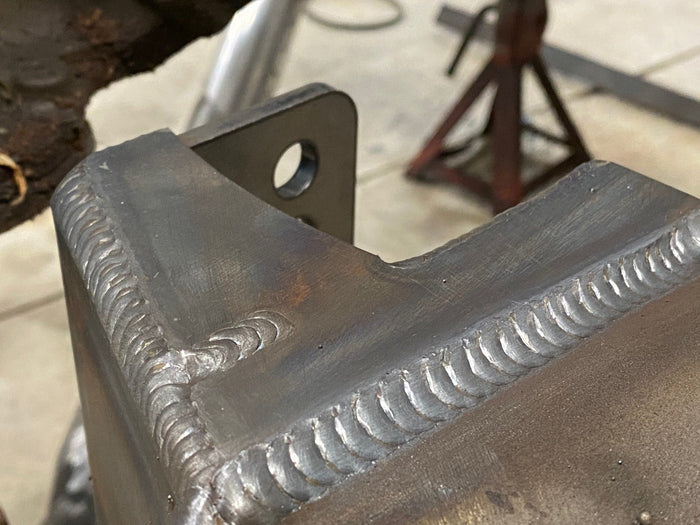 Universal Upper Link Frame Mount