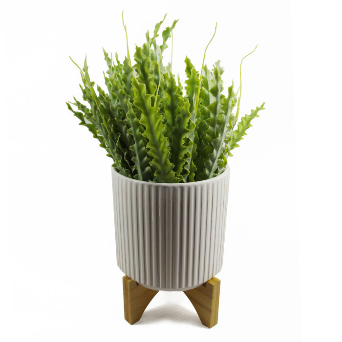 White Ribbed Ceramic Plant Pot with Bamboo Stand 16.5 x 16.5 x 21cm